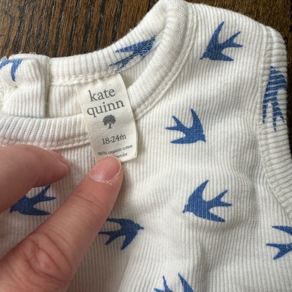 Kate Quinn ruffle bodysuit and headband - Picture 4 of 6